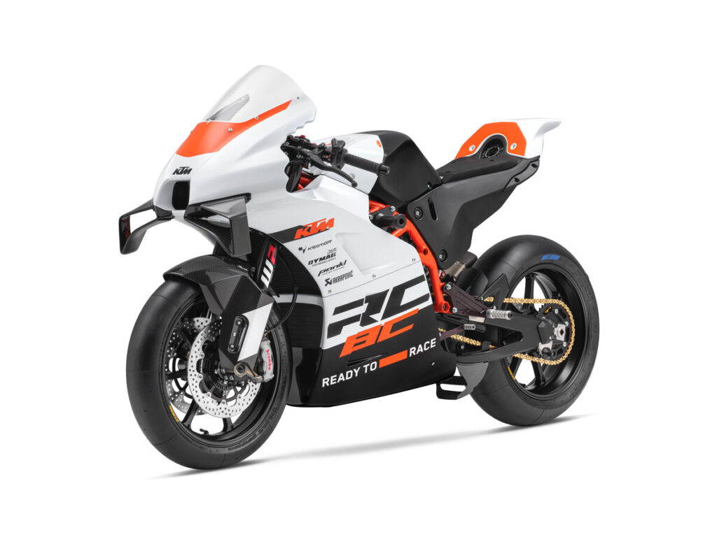 2024 KTM RC 8C right side