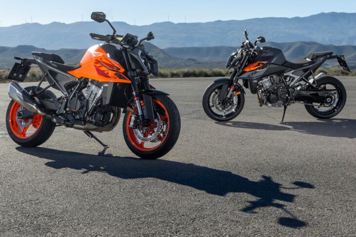 Cycle News Review 2024 KTM 990 Duke