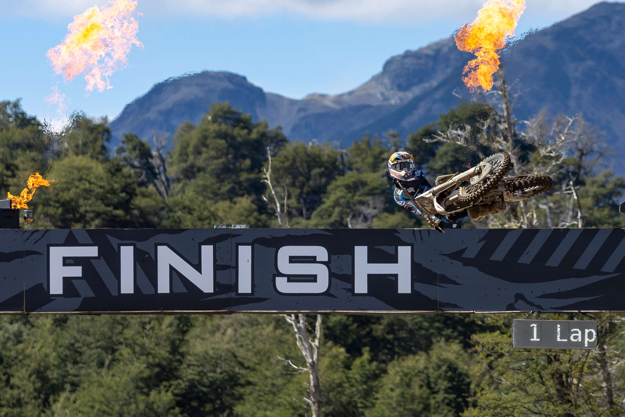 2024-mxgp-arentina-round1-de-wolf