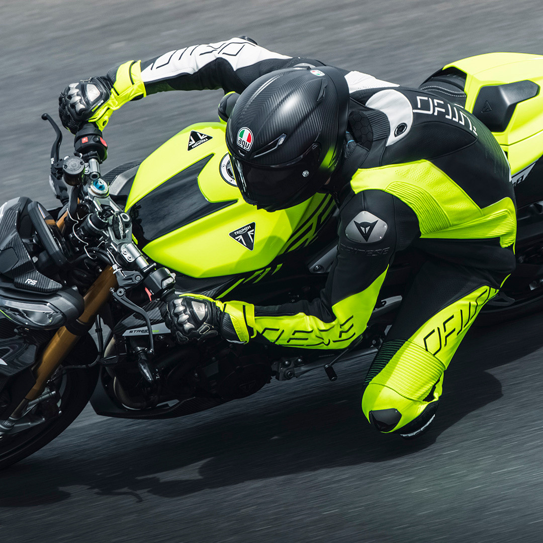 Dainese Audax D-Zip 1PC Perf. Leather Suit, Axial 2 Boots