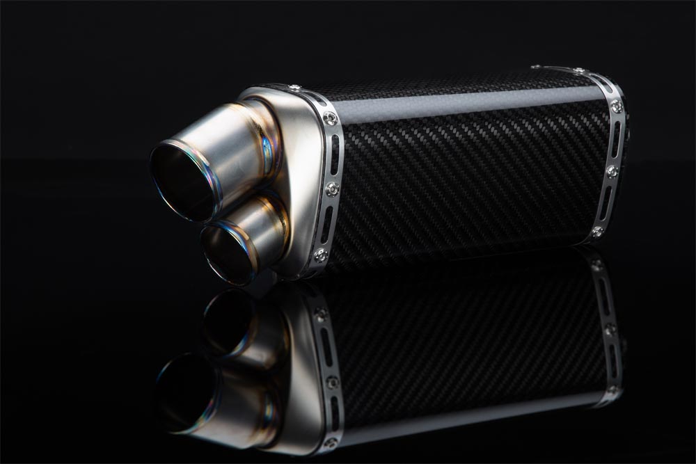 Yoshimura Tri-Oval Dual Titanium Tip Muffler Kit - Cycle News