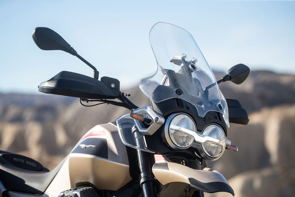 2024 Moto Guzzi V85 front