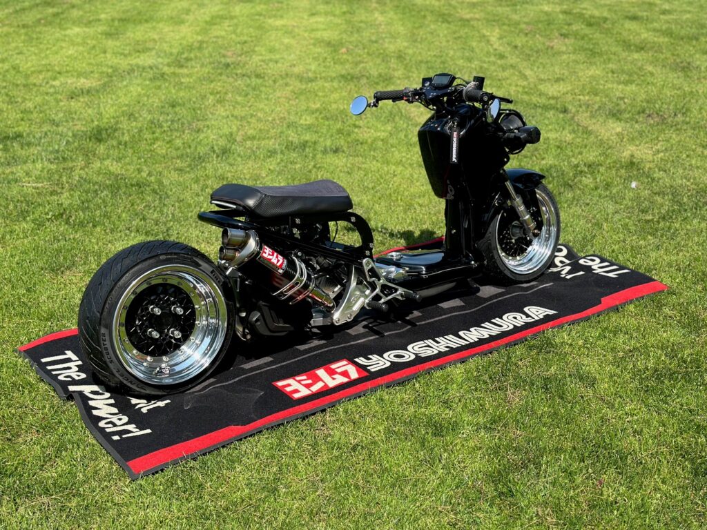 Yoshimura Tri-Oval Dual Titanium Tip Muffler Kit