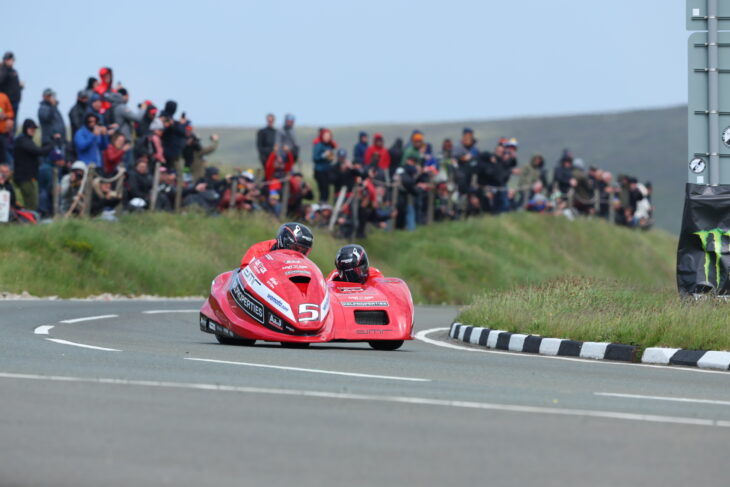 2024 Isle of Man TT Results Molyneux and Roberts 