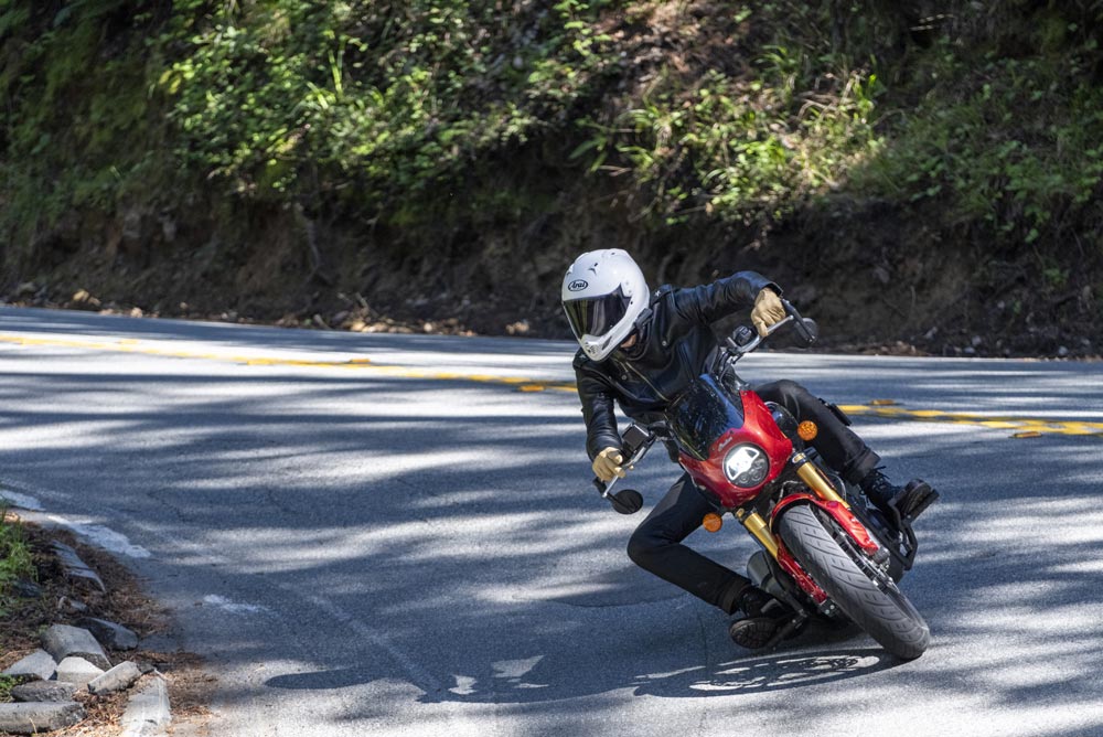 2025 Indian Motorcycle Scout front 2025 Indian Motorcycle Scout front
