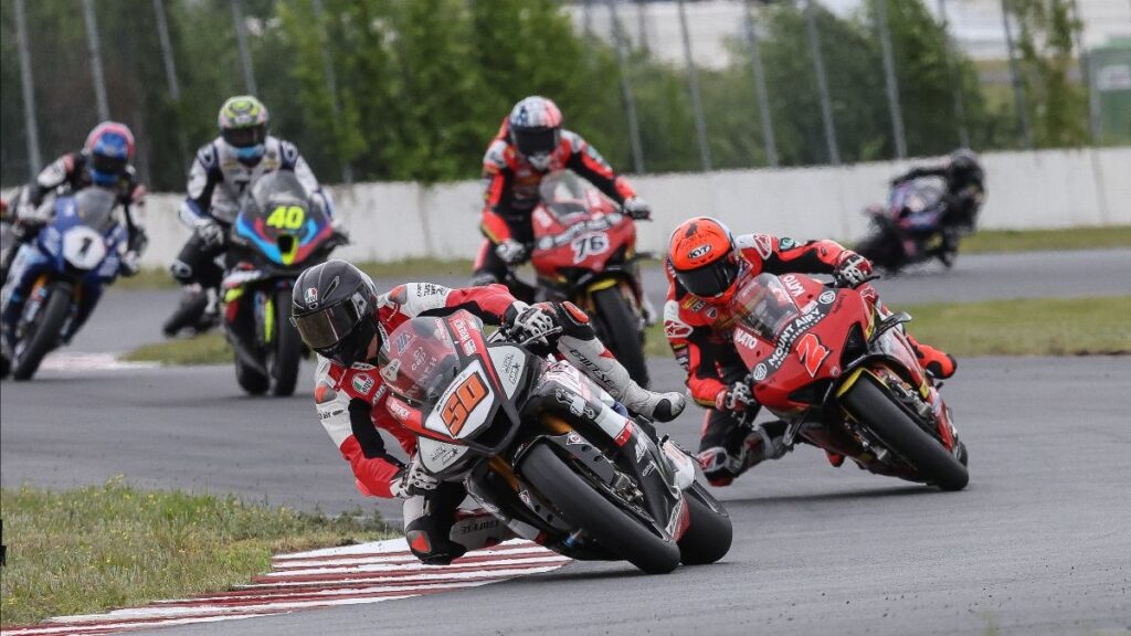 Bobby Fong (50) MotoAmerica Superbike