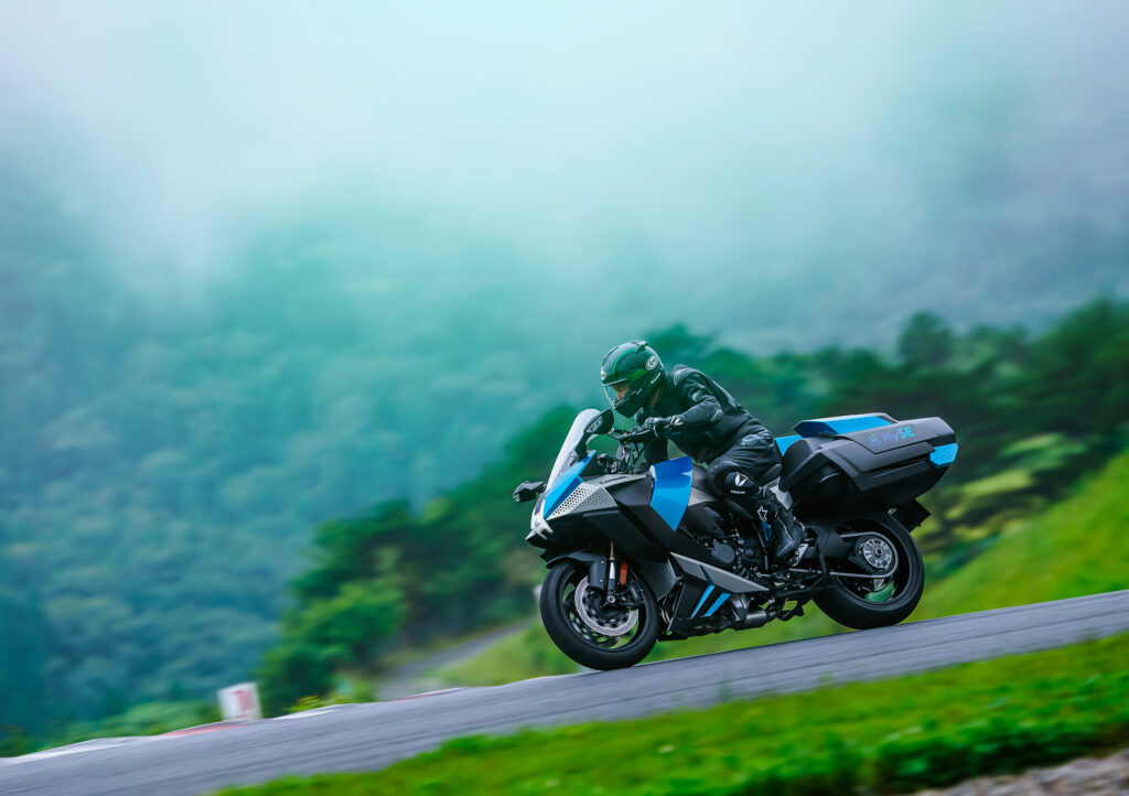 Kawasaki Hydrogen Engine Concept Motorcycle at Suzuka