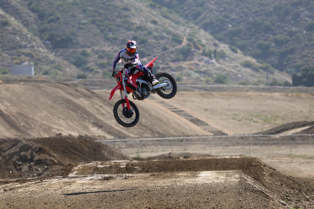 2025 Honda CRF250R jump