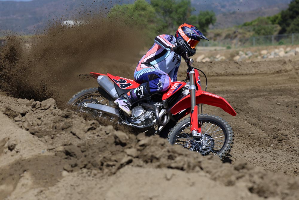 2025 Honda CRF250R cornering