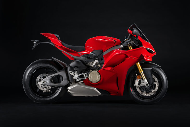 2025 Ducati Panigale V4 and V4 S First Look and Specs