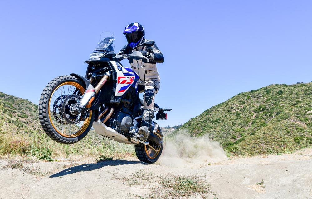 2024 BMW F 900 GS wheelie