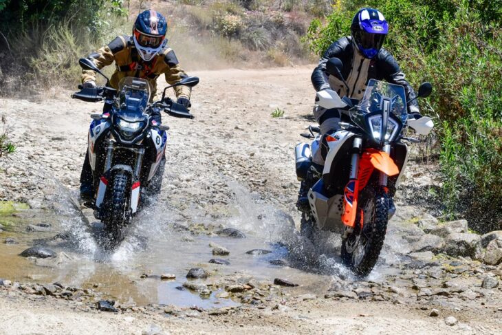 Cycle News BMW F 900 GS vs. KTM 890 Adventure R