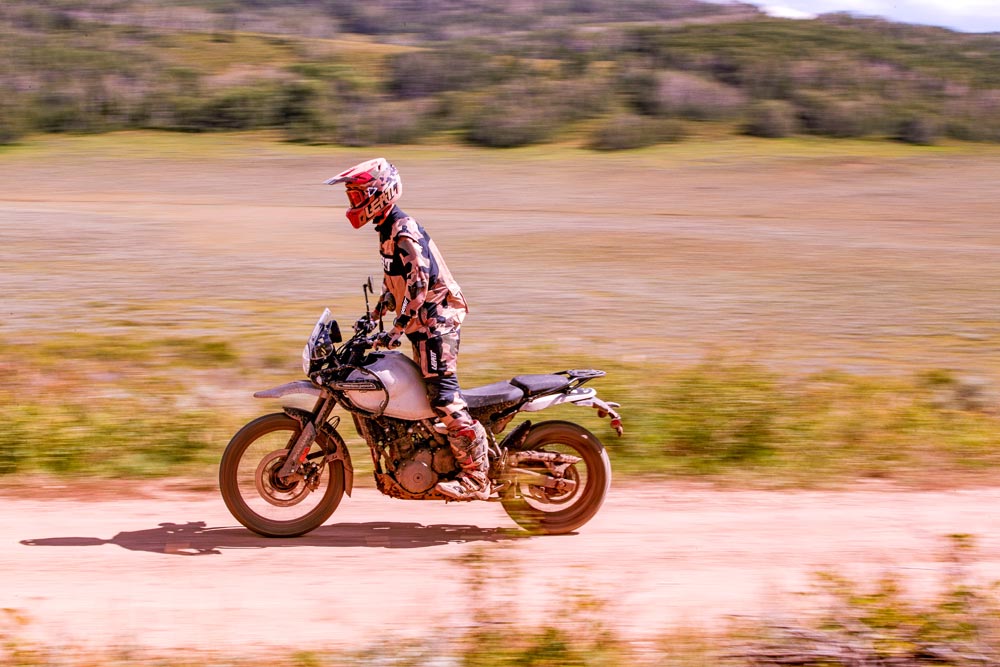 2024 Royal Enfield Himalayan 450 dual sport 2024 Royal Enfield Himalayan 450 off-roading