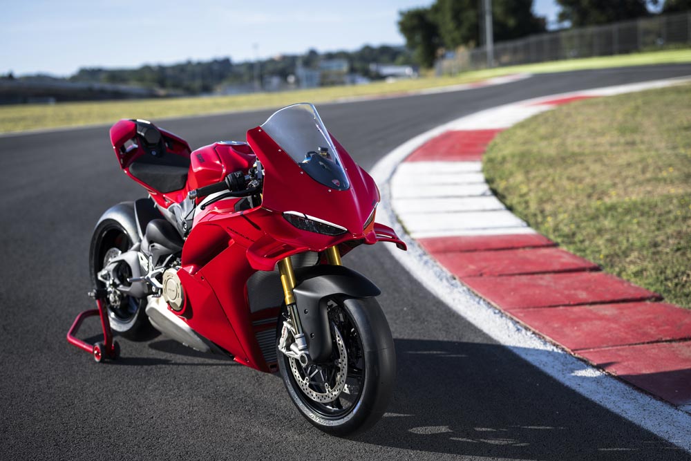 2025 Ducati Panigale V4 S Specifications