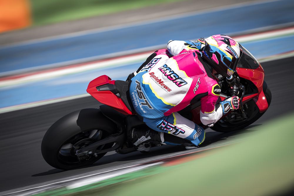 2025 Ducati Panigale V4 S at Vallelunga racetrack