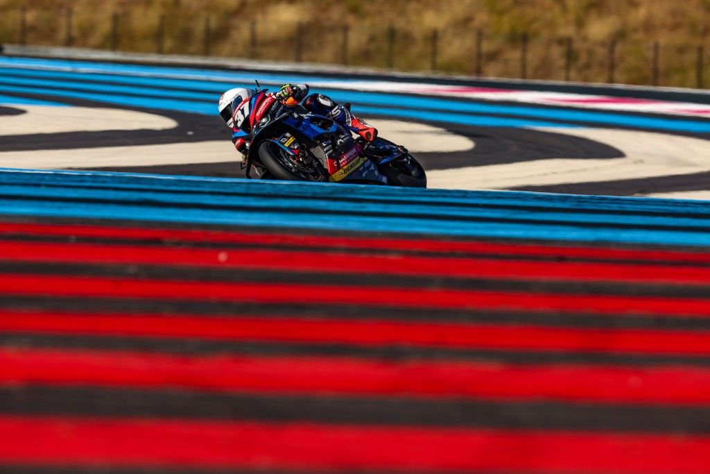 BMW Motorrad World Endurance Team at 2024 Bol d’Or 24