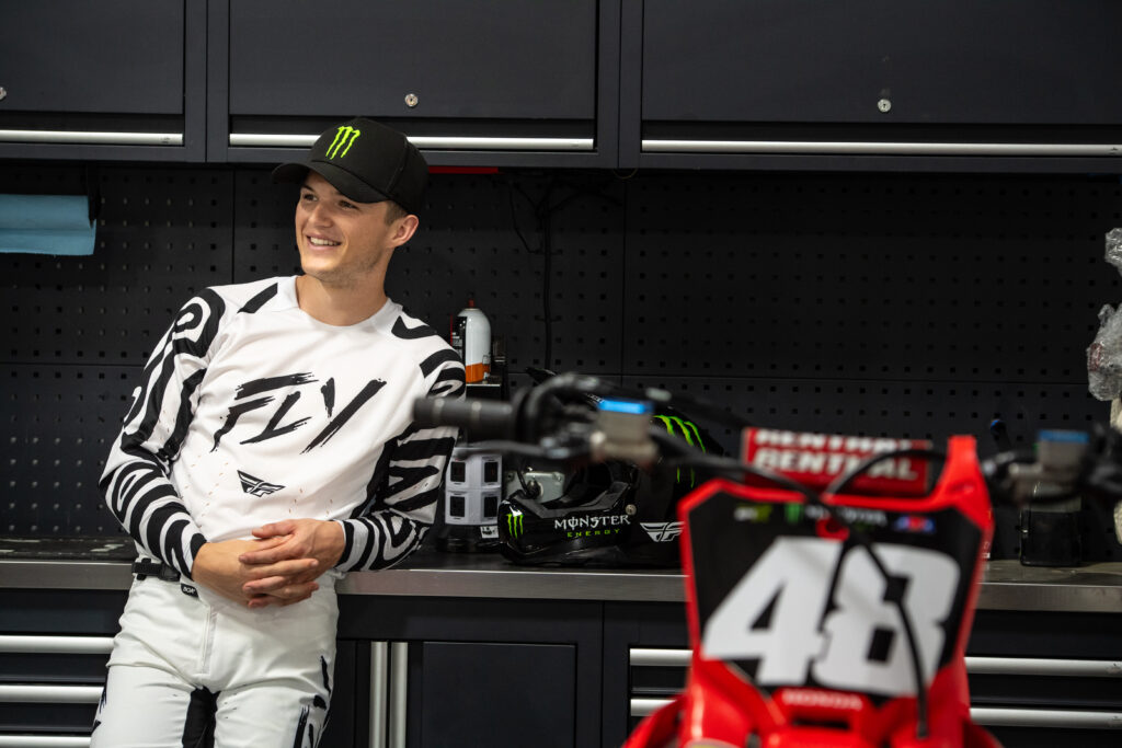 Fly Racing LE Evo Abyss gearset Chance Hymas (3)