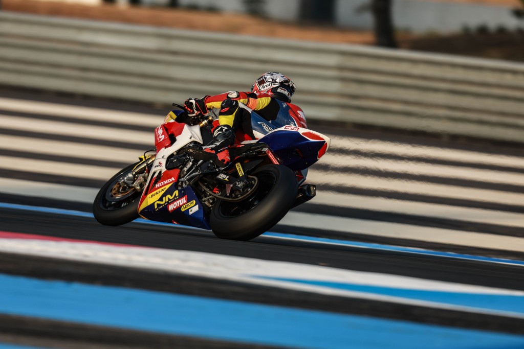 National Motos Honda FMA ewc rider