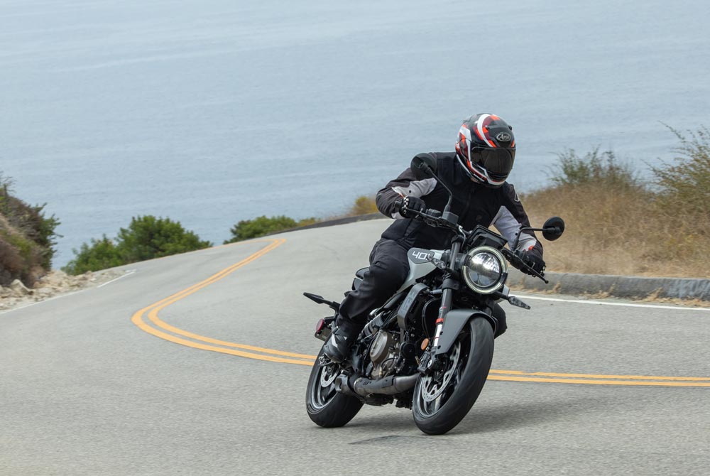 2024 Husqvarna Vitpilen 401 in Malibu 2024 Husqvarna Vitpilen 401 in Malibu