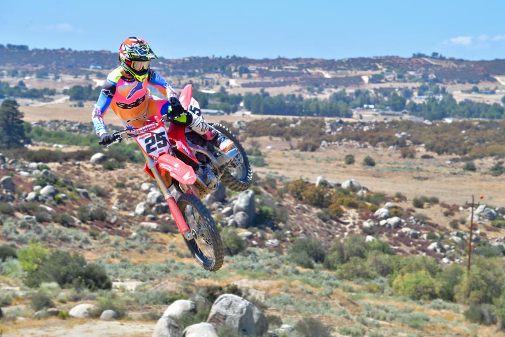 2025 Honda CRF450R at MX track 2025 Honda CRF450R at MX track