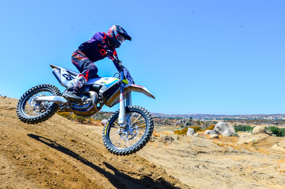 2025 Husqvarna FC 450 at MX track 2025 Husqvarna FC 450 at MX track