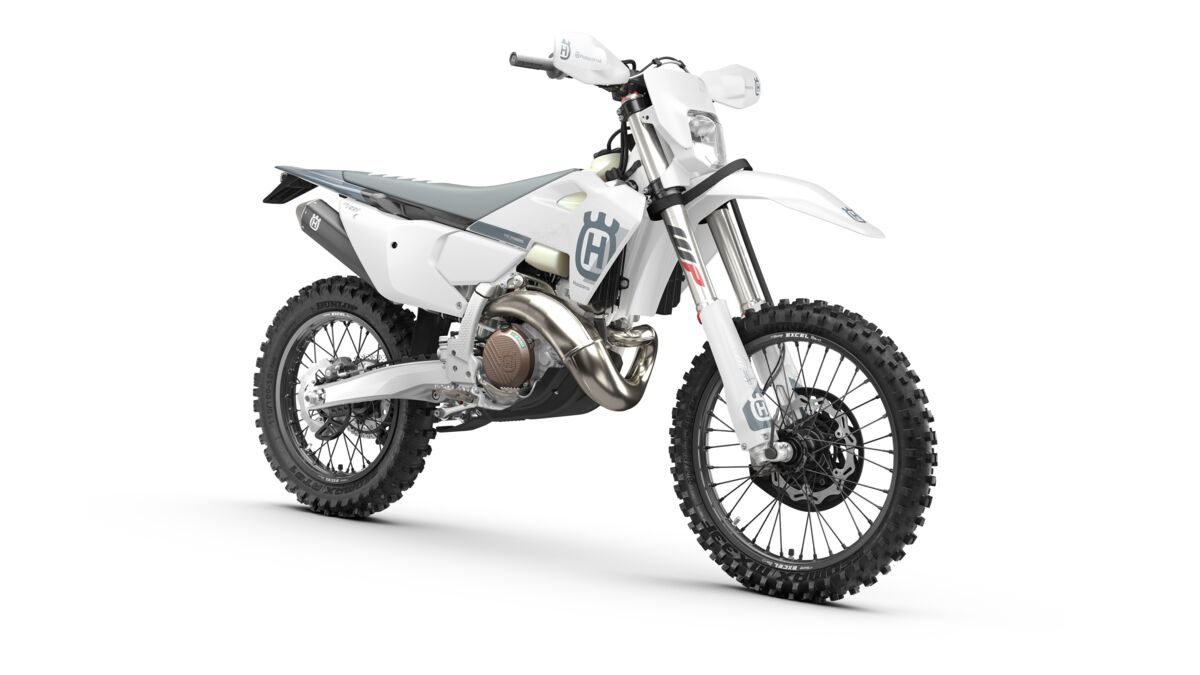 New 2025 Husqvarna TE 300 Pro enduro Bike Specs and Price Cycle News