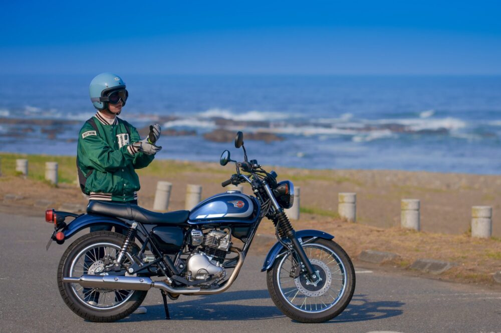 New 2025 Kawasaki W230 ABS Specs and Price - Cycle News