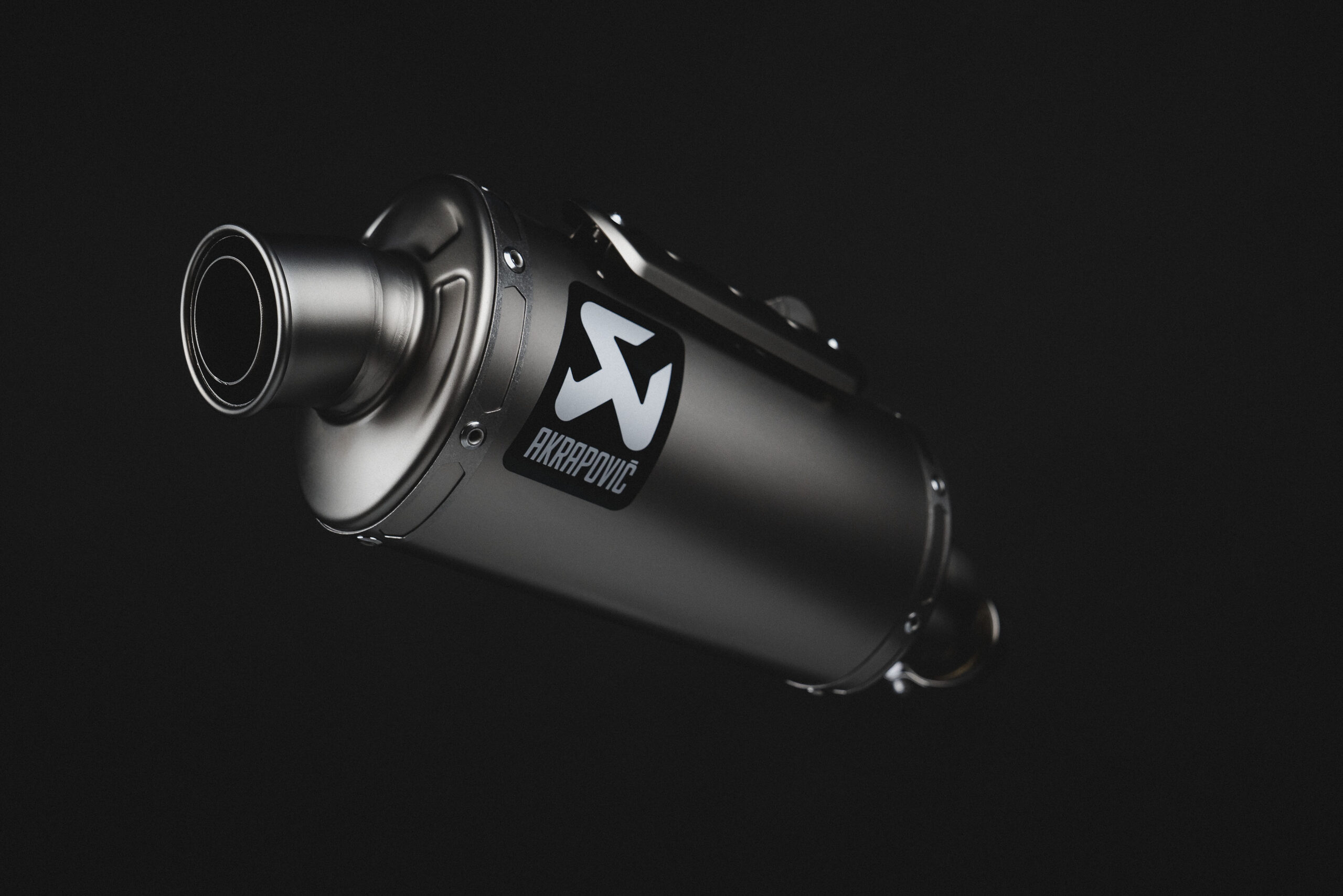 Akrapovic Triumph Scrambler 400 X Slip-On - Cycle News, image size:2560x1708