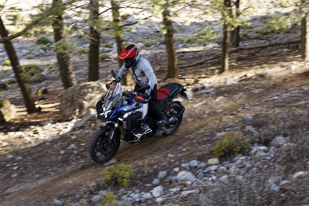 2025 BMW R 1300 GS Adventure action 2025 BMW R 1300 GS Adventure action