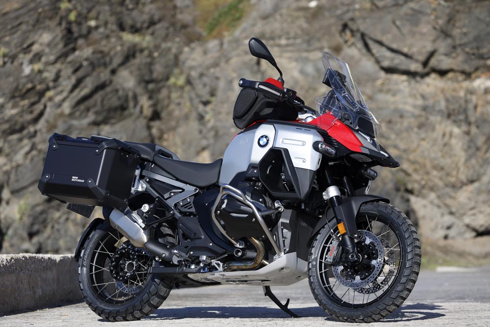 2025 BMW R 1300 GS Adventure right side 2025 BMW R 1300 GS Adventure right side