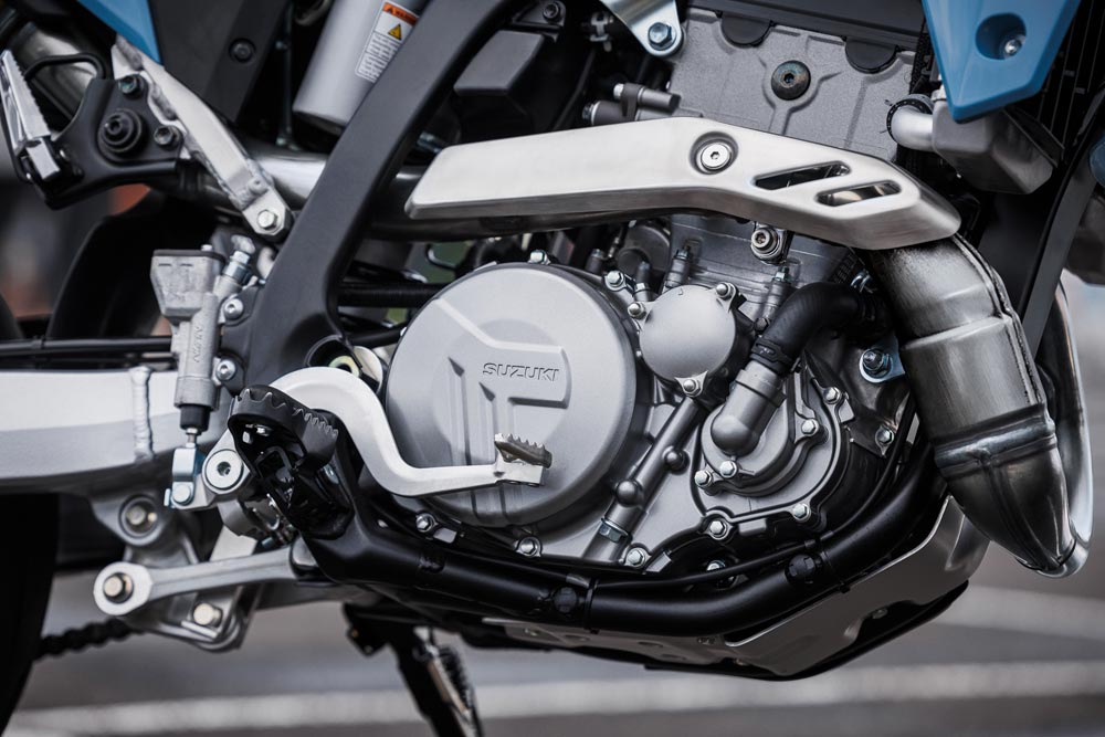 2025-Suzuki-DR-Z4SM-engine
