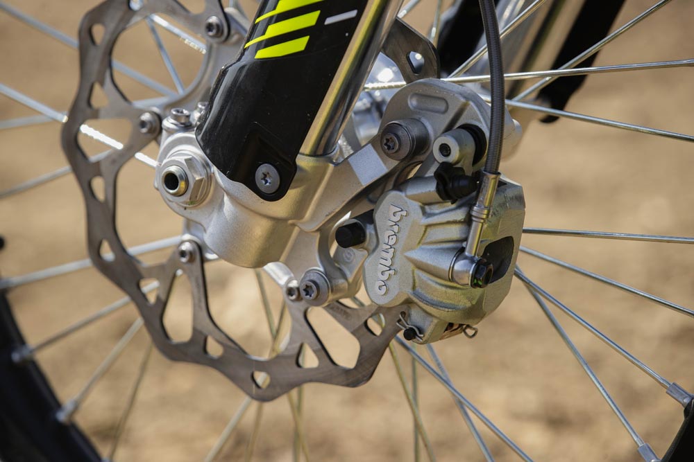 2025 Triumph TF 250-X wheel