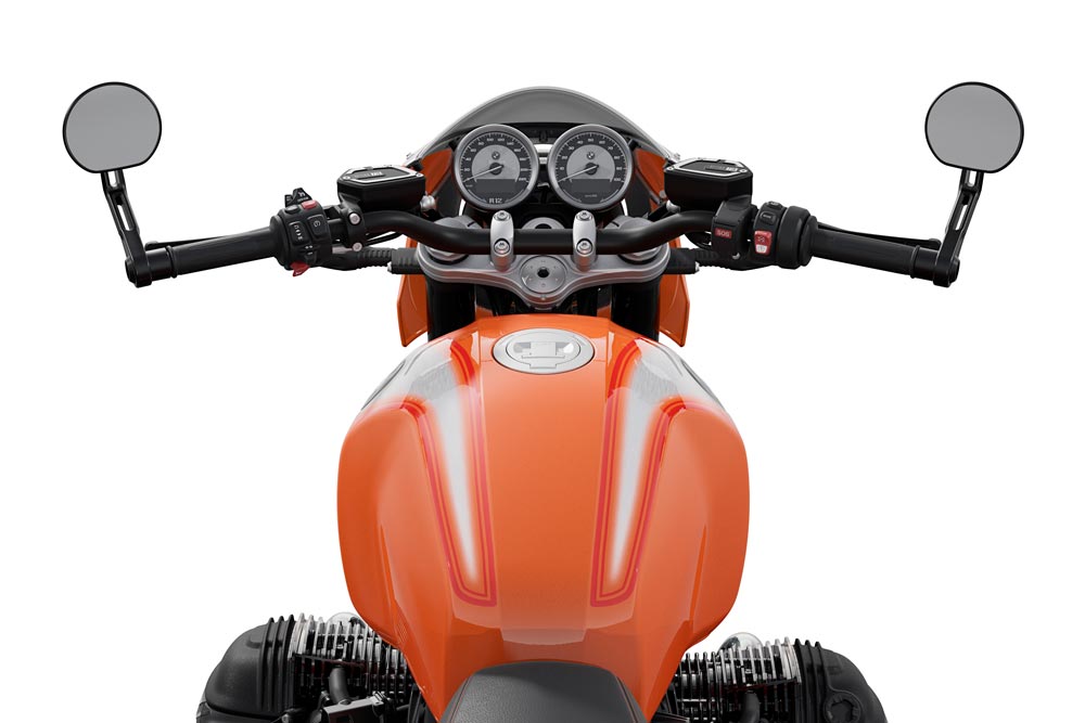 2025 BMW R 12 S cockpit