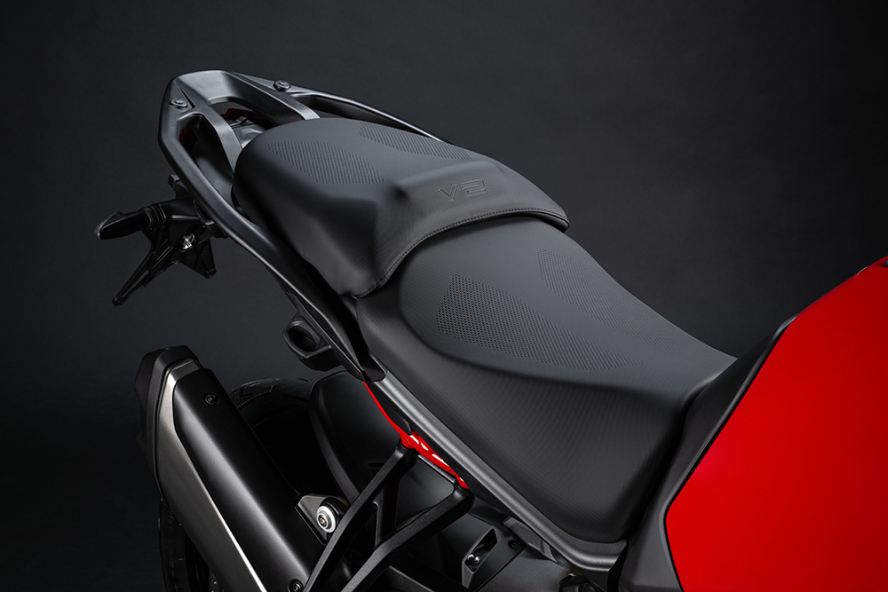 2025 Ducati Multistrada V2 seat