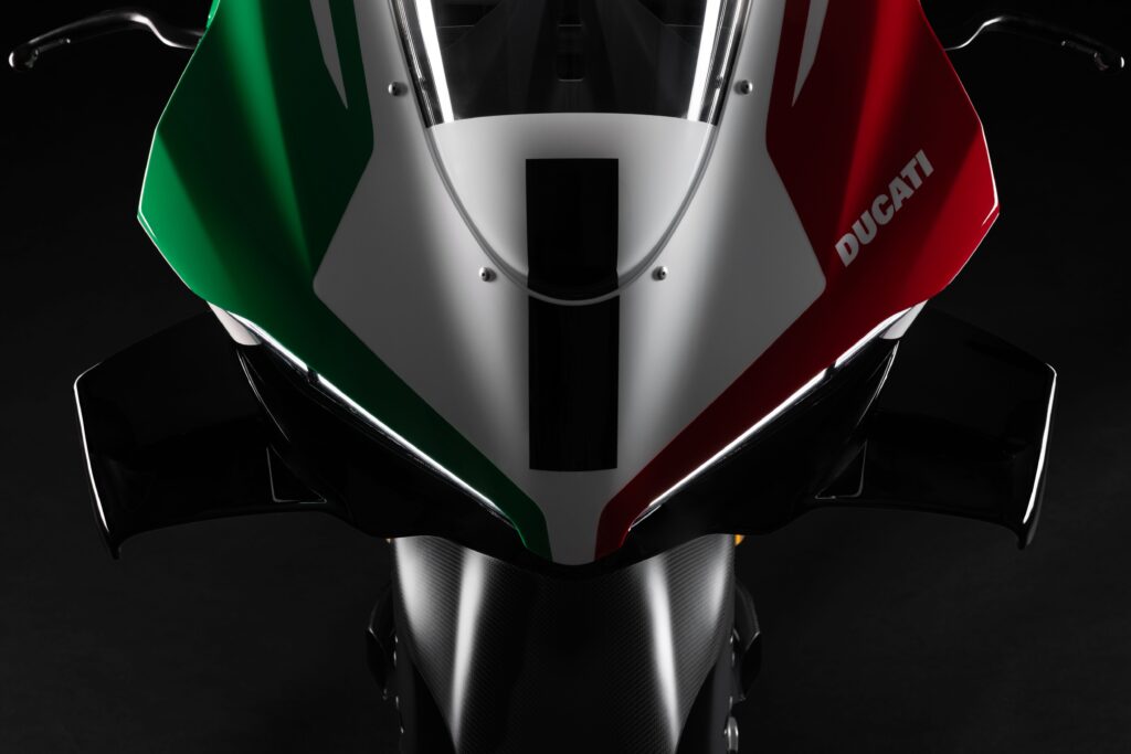 2025 Panigale V4 Tricolore