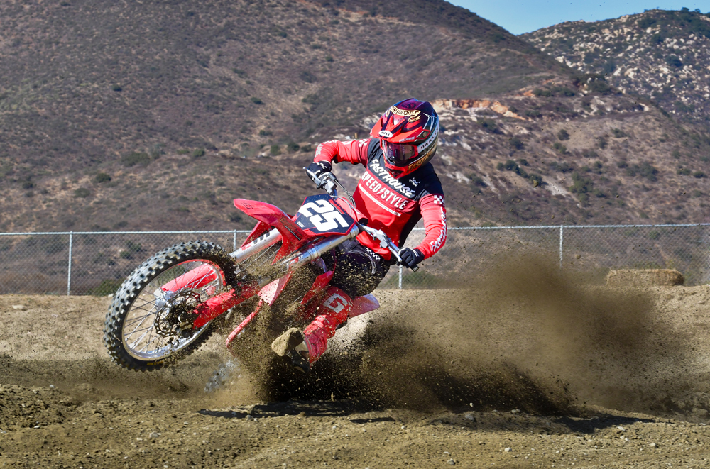 2025 GasGas MC 250F action 2025 GasGas MC 250F action