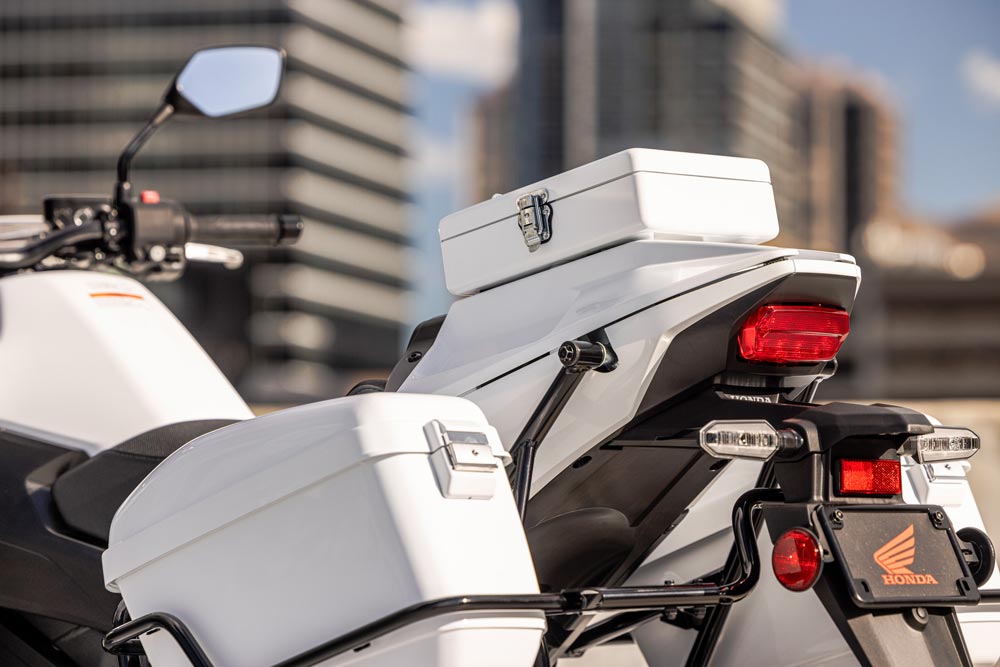 2025 Honda NT1100 Police luggage