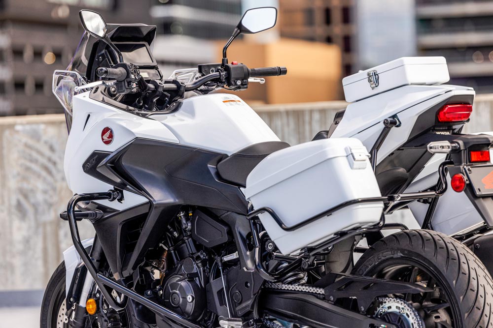 2025 Honda NT1100 Police side view