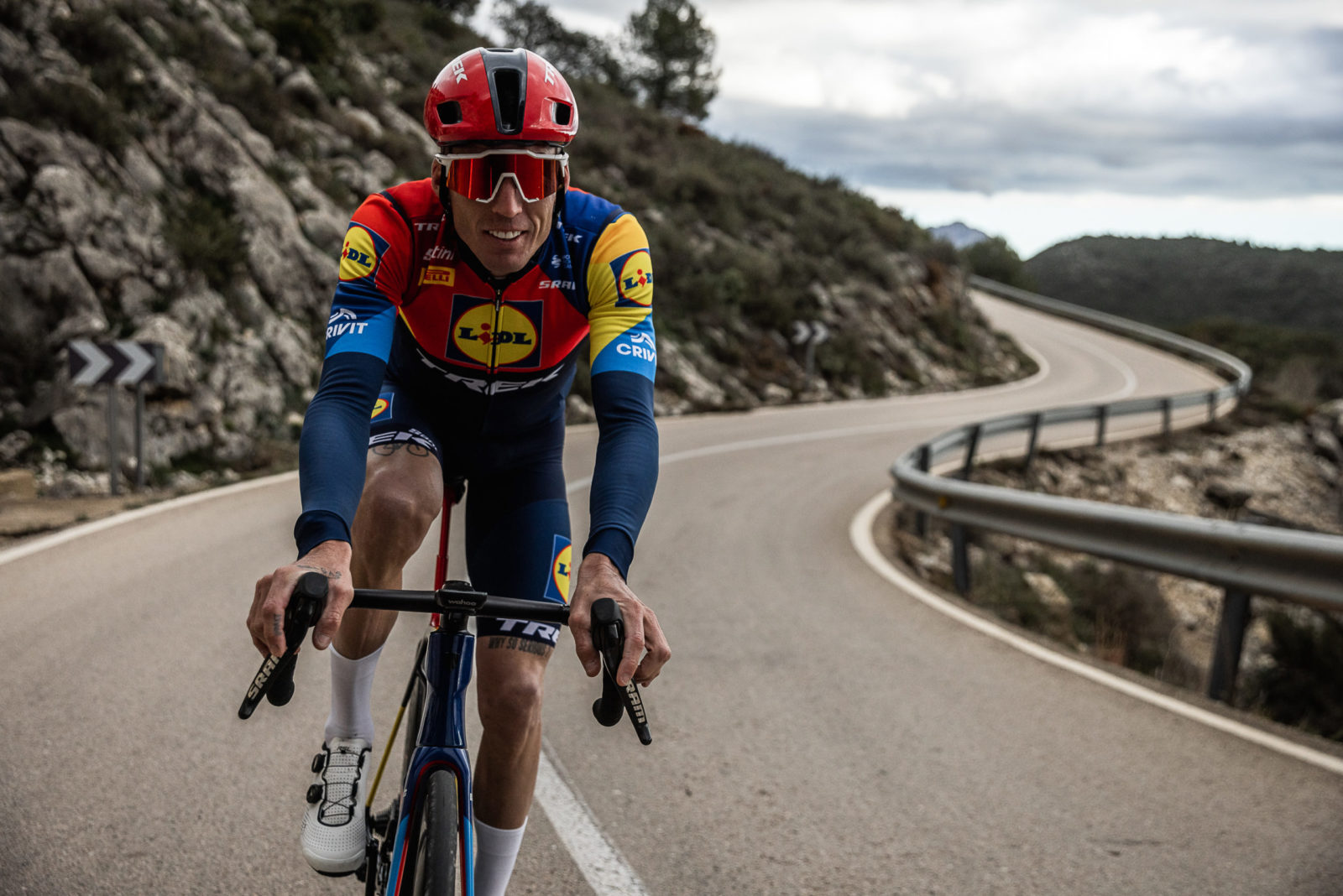 Trek professional cycling team hotsell