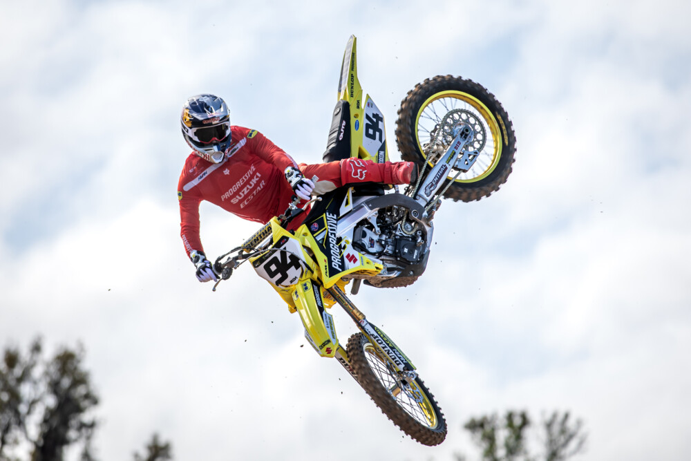 ECSTAR Suzuki Ken Roczen