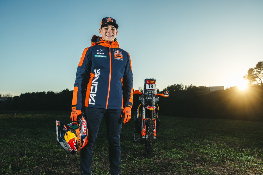 Red Bull KTM Signs Edgar for 2025 Dakar Rally Cycle News