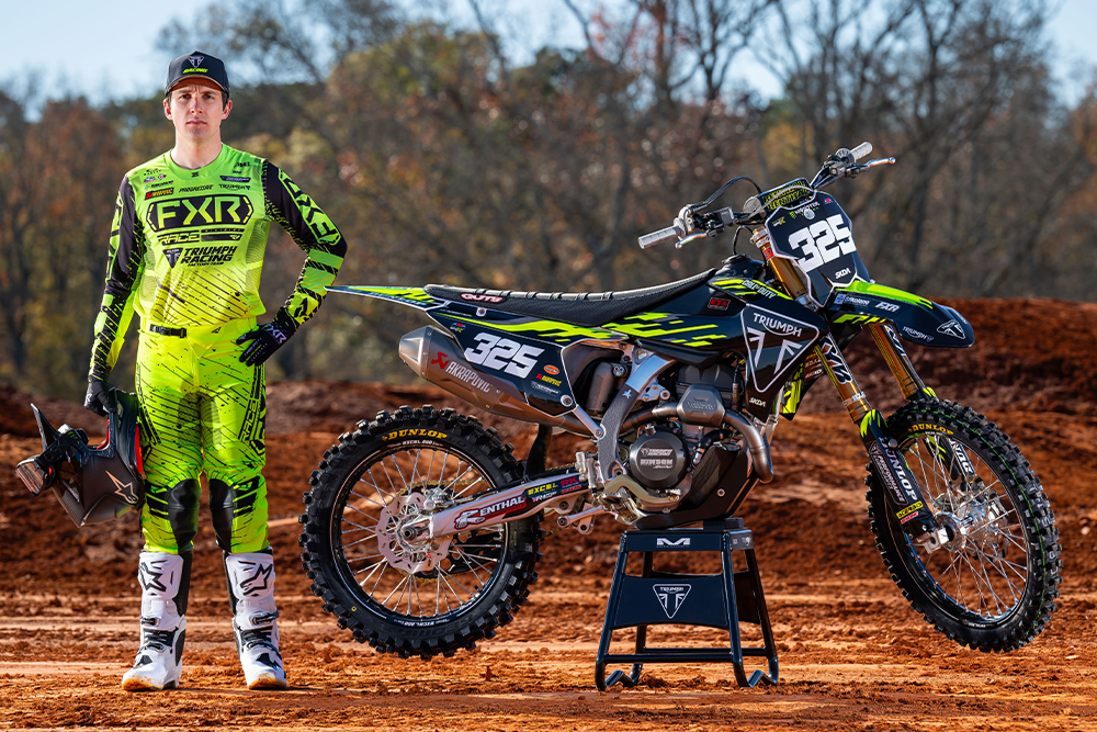 stilez-robertson-2025-supercross-cycle-news