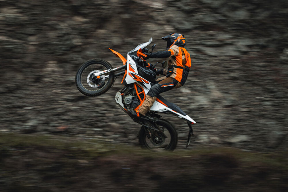 New 2025 KTM 390 Adventure R & 390 Adventure X Specs and Price - Cycle News