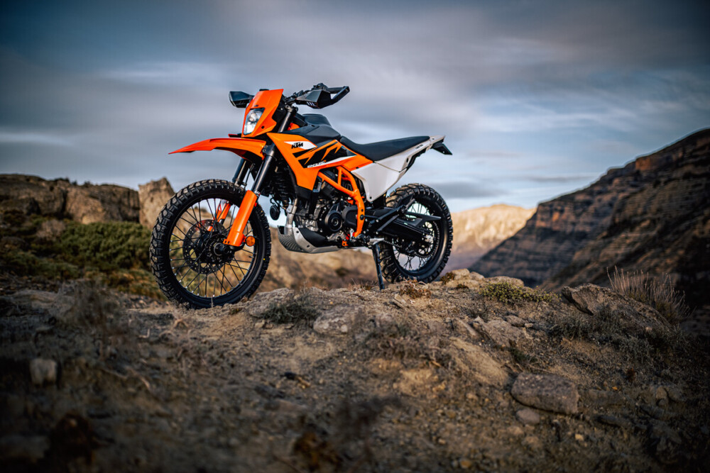 New 2025 KTM 390 Enduro R Specs And Price Cycle News New 2025 KTM 390 Enduro R Specs And Price Cycle News