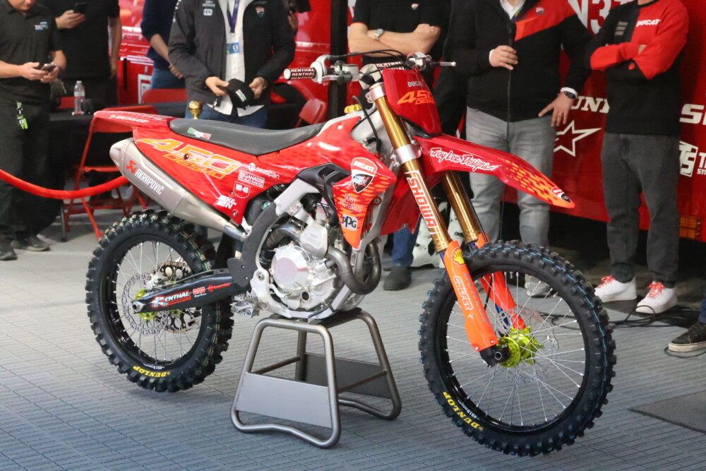 2025-anaheim-one-supercross-cycle-news-ducati