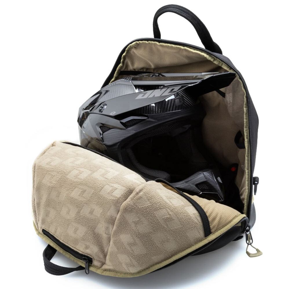 One Industries X-197 Helmet storage bag