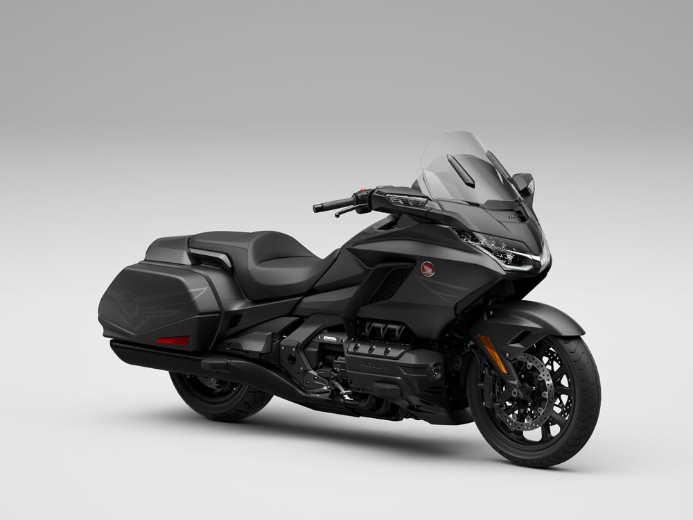 2025 Honda Gold Wing right side