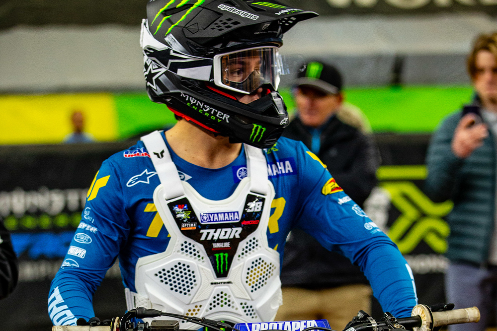 2025-arlington-supercross-cycle-news-deegan-chest