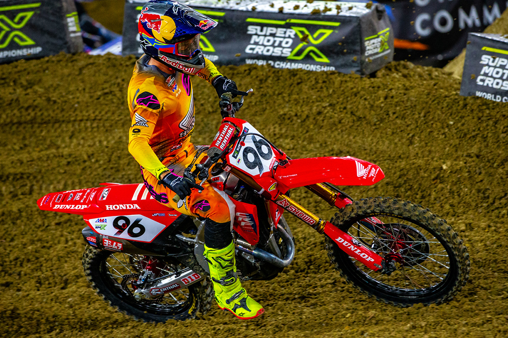 hunter-lawrence-shoulder-injury-cycle-news1