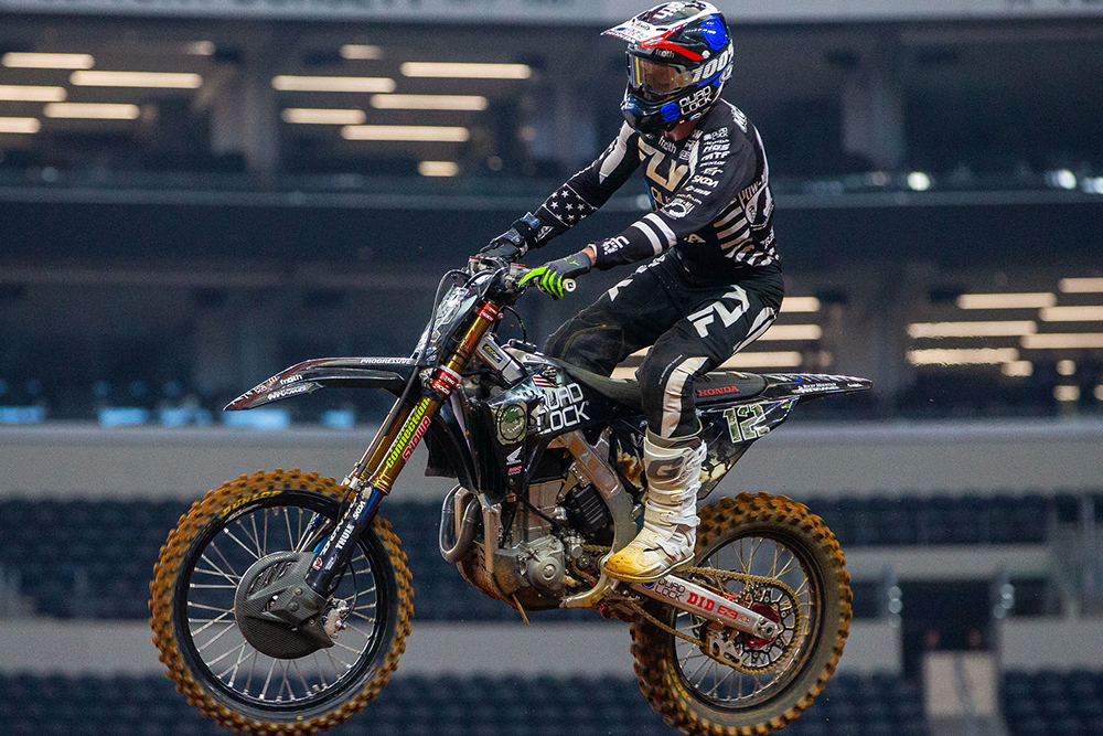 2025-arlington-supercross-cycle-news-quadlock